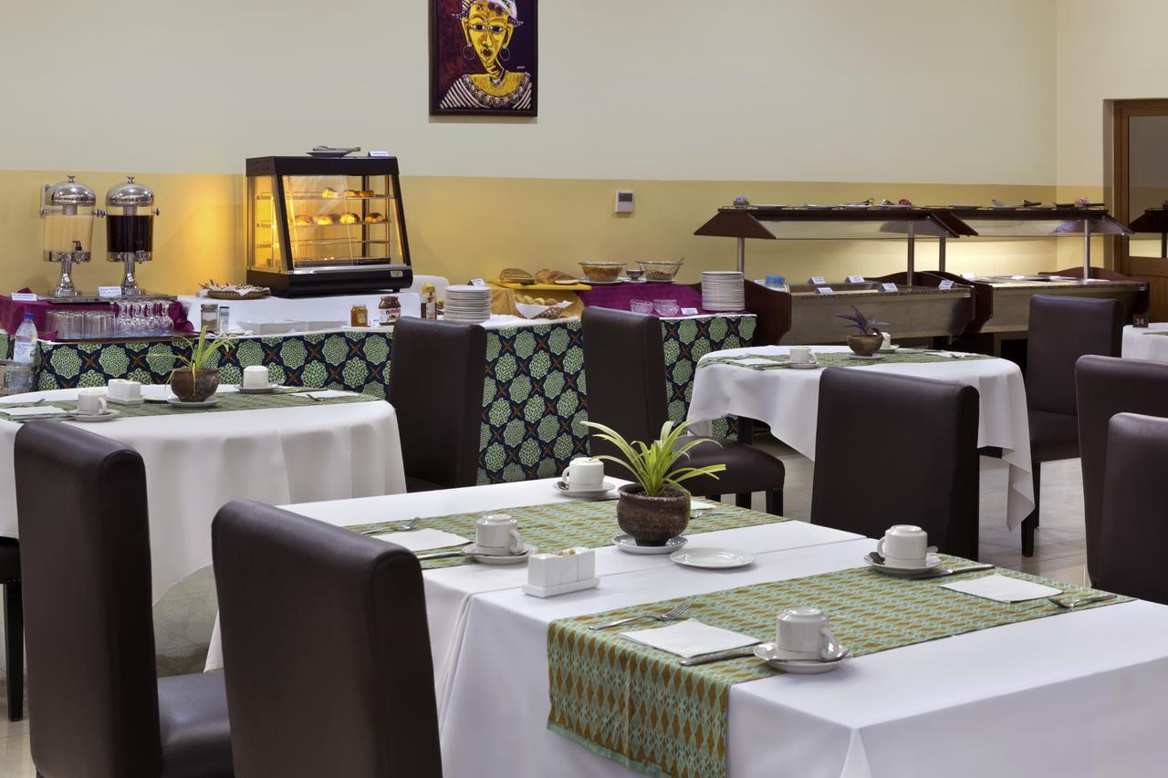 Dunia Hotel Bissau Kültér fotó