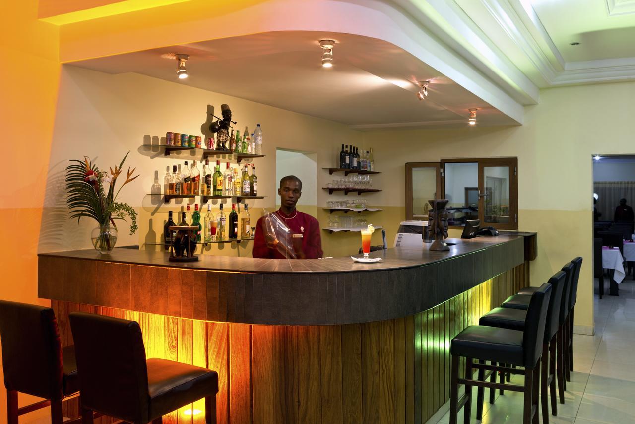 Dunia Hotel Bissau Kültér fotó