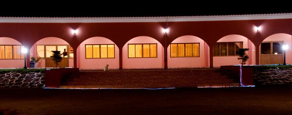 Dunia Hotel Bissau Kültér fotó