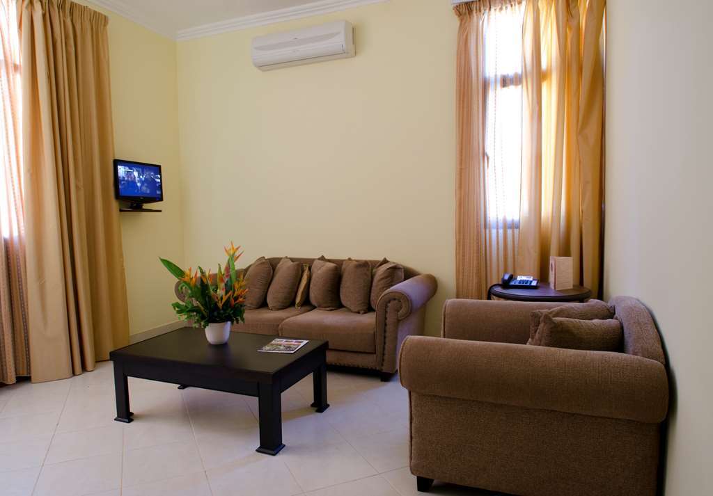 Dunia Hotel Bissau Étterem fotó